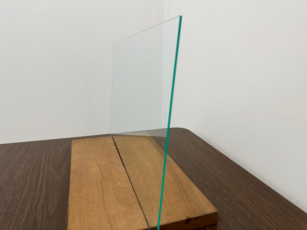 1/8" Green Glass Acrylic (per sheet) product photo 4