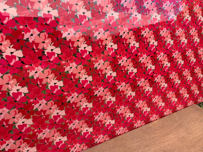PatternPly® Scattered Pink Floral