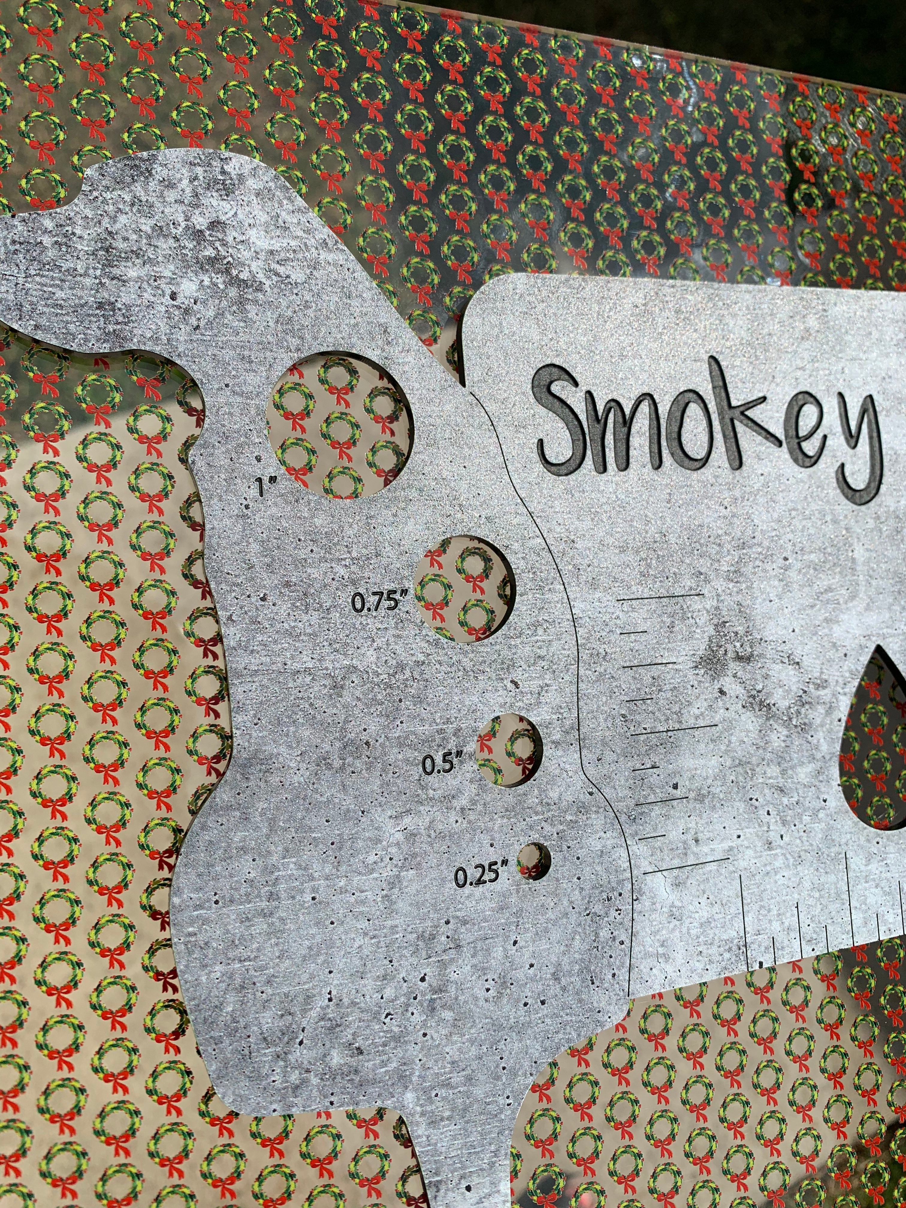 PatternPly® Scattered Micro Wreaths product photo 2