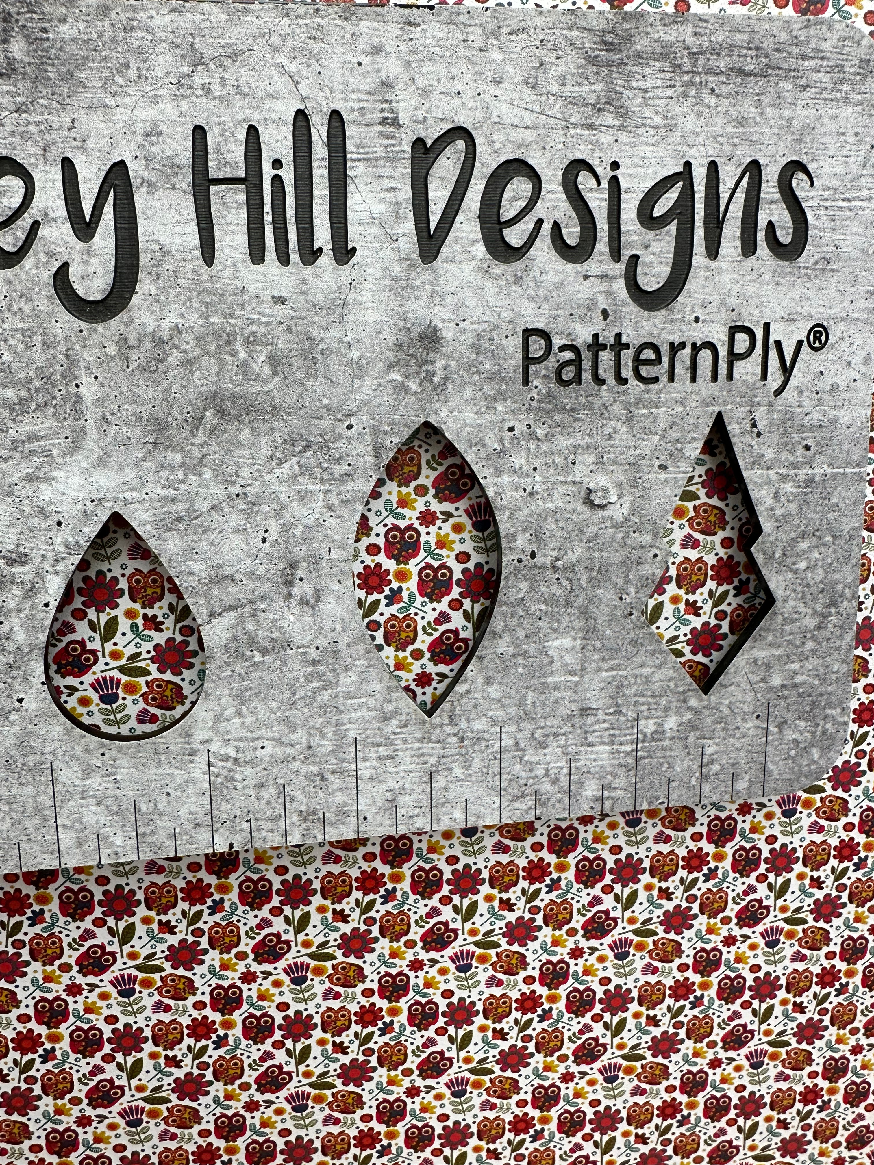 PatternPly® Full Coverage Owls and Flowers product photo 2