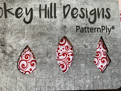 PatternPly® Scattered Christmas Scrolls WHITE