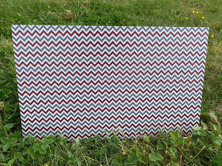 PatternPly® Maroon, Silver, and White Chevron