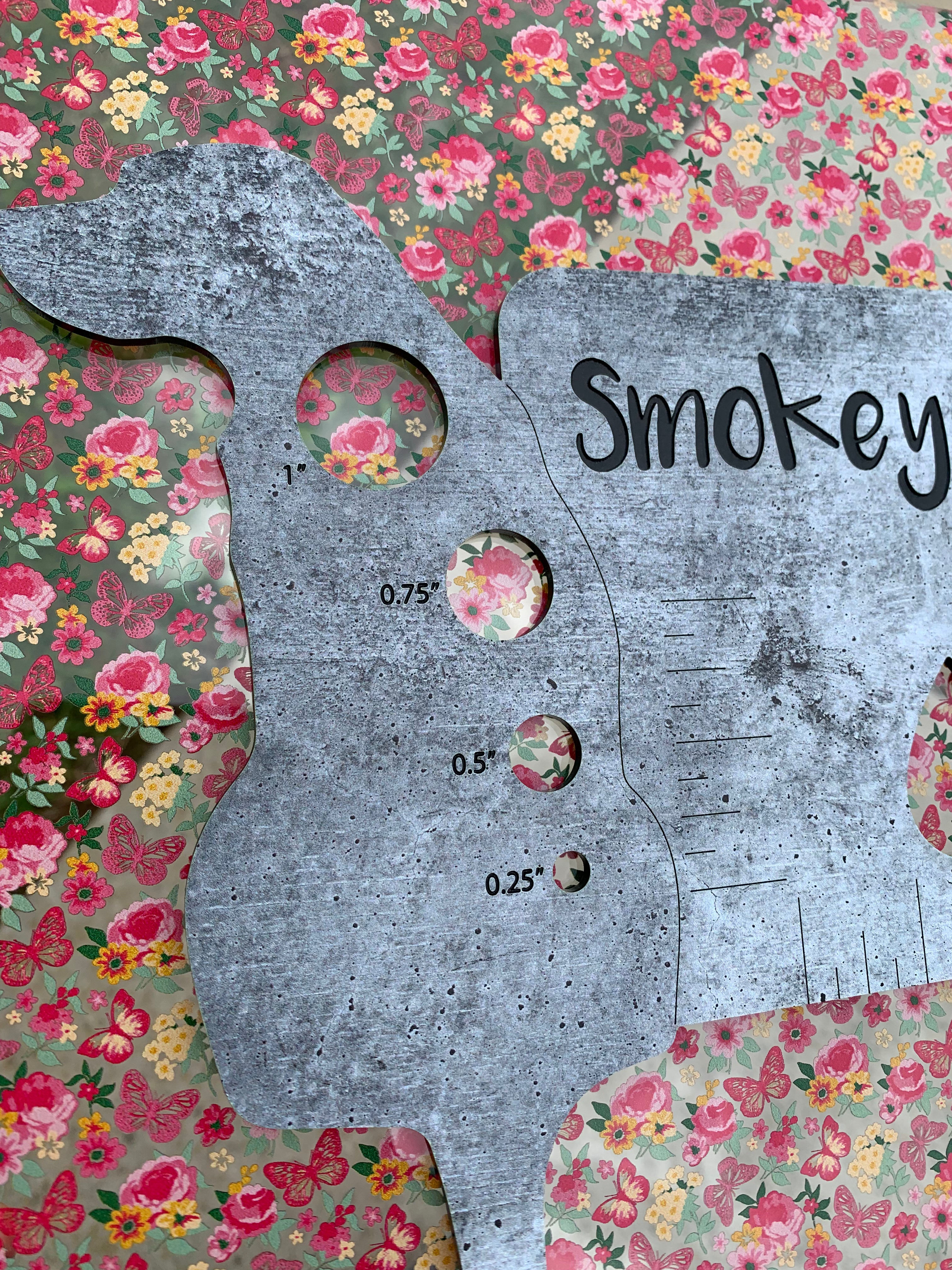 PatternPly® Scattered Butterflies and Flowers product photo 4