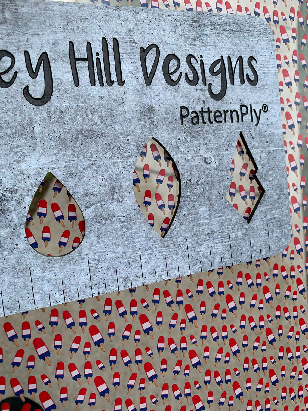 PatternPly® Scattered Patriotic Popsicles sheet showing the pattern