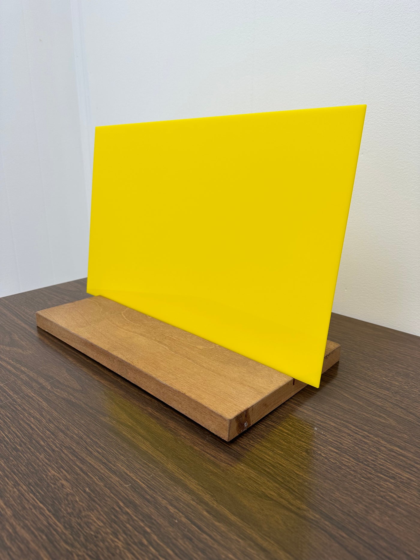 1/8" Yellow Acrylic (per sheet)