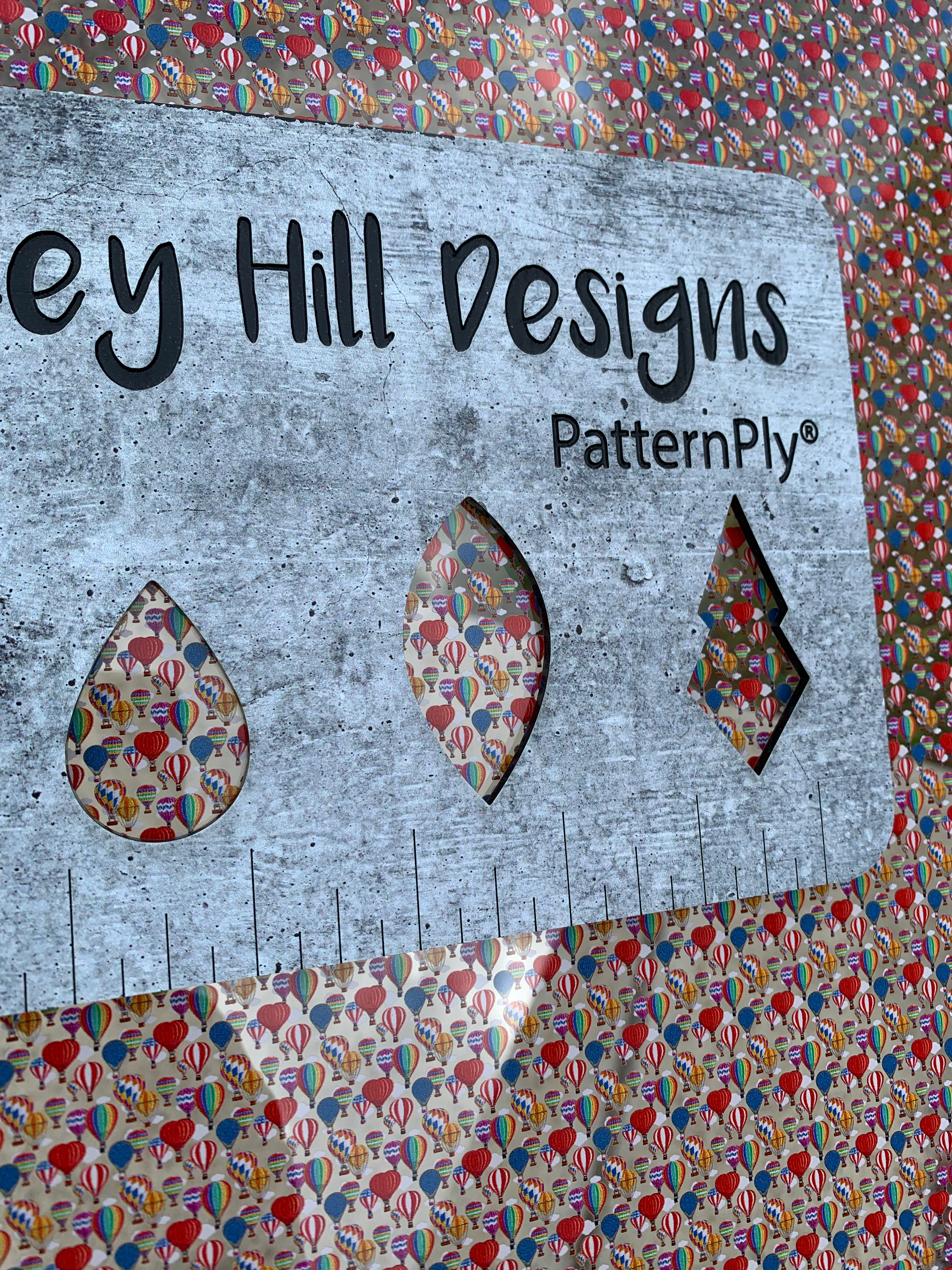 PatternPly® Scattered Micro Hot Air Balloons product photo 4