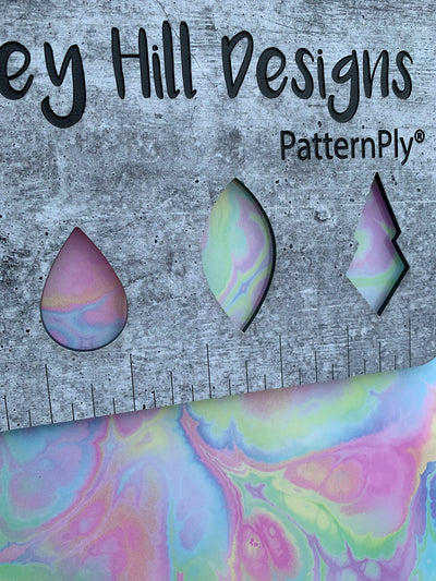 PatternPly® Acrylic Pastel Rainbow Paint Pour, Two Sided on Clear