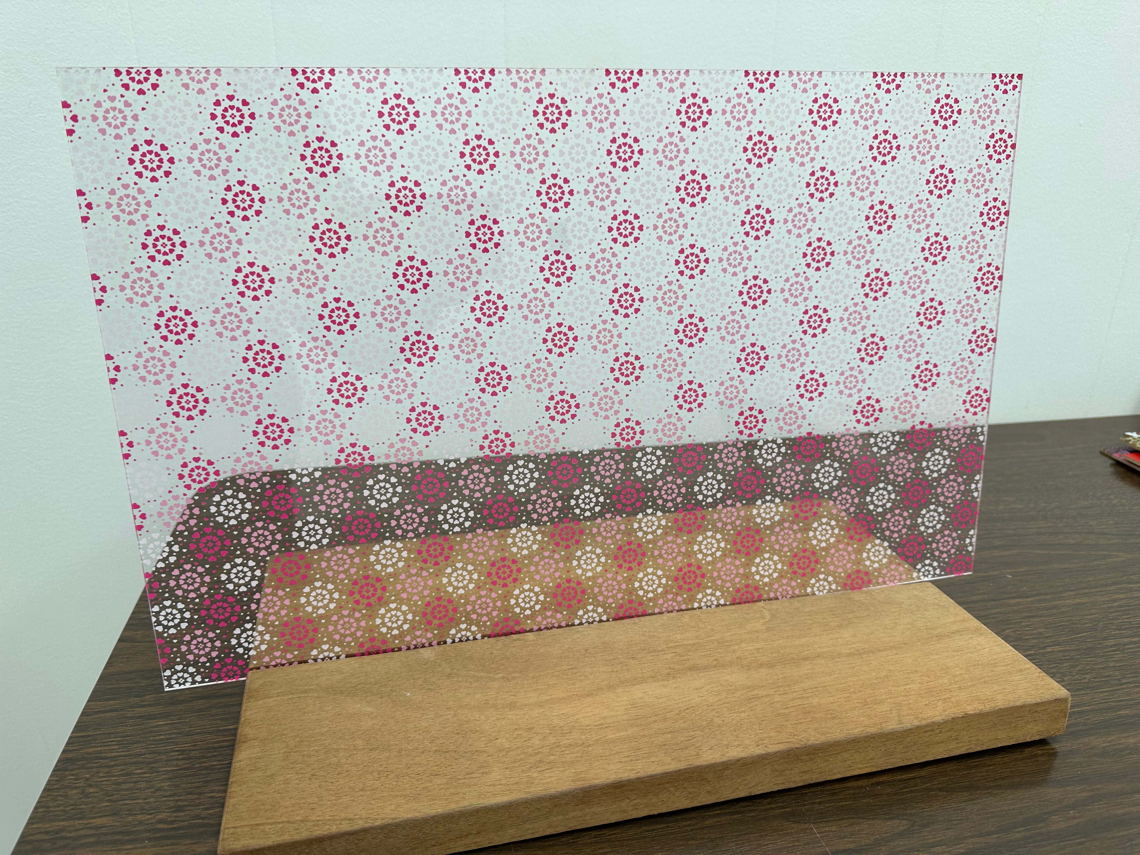 PatternPly® Scattered Heart Circles product photo 4