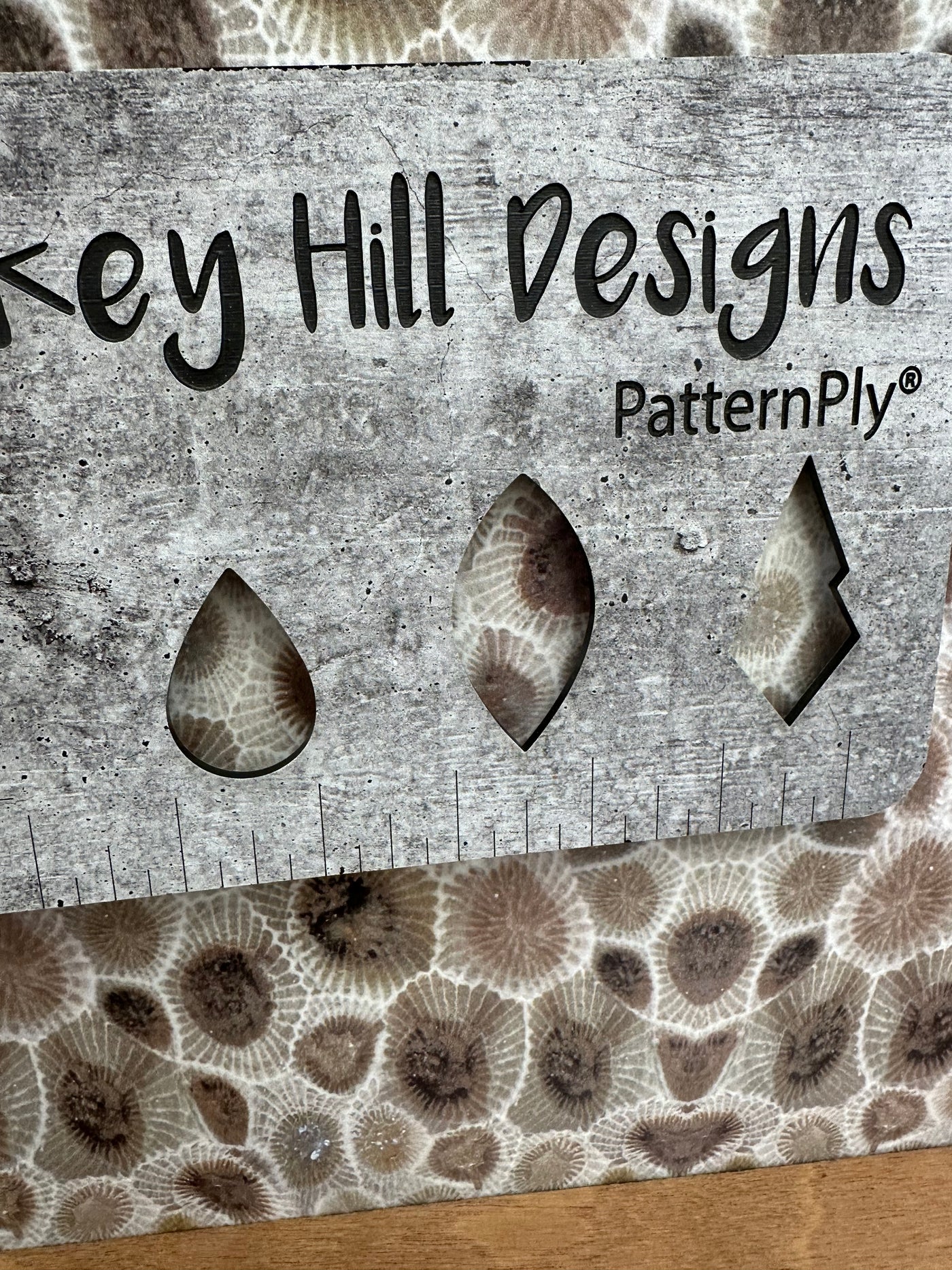 PatternPly® Petoskey Stone