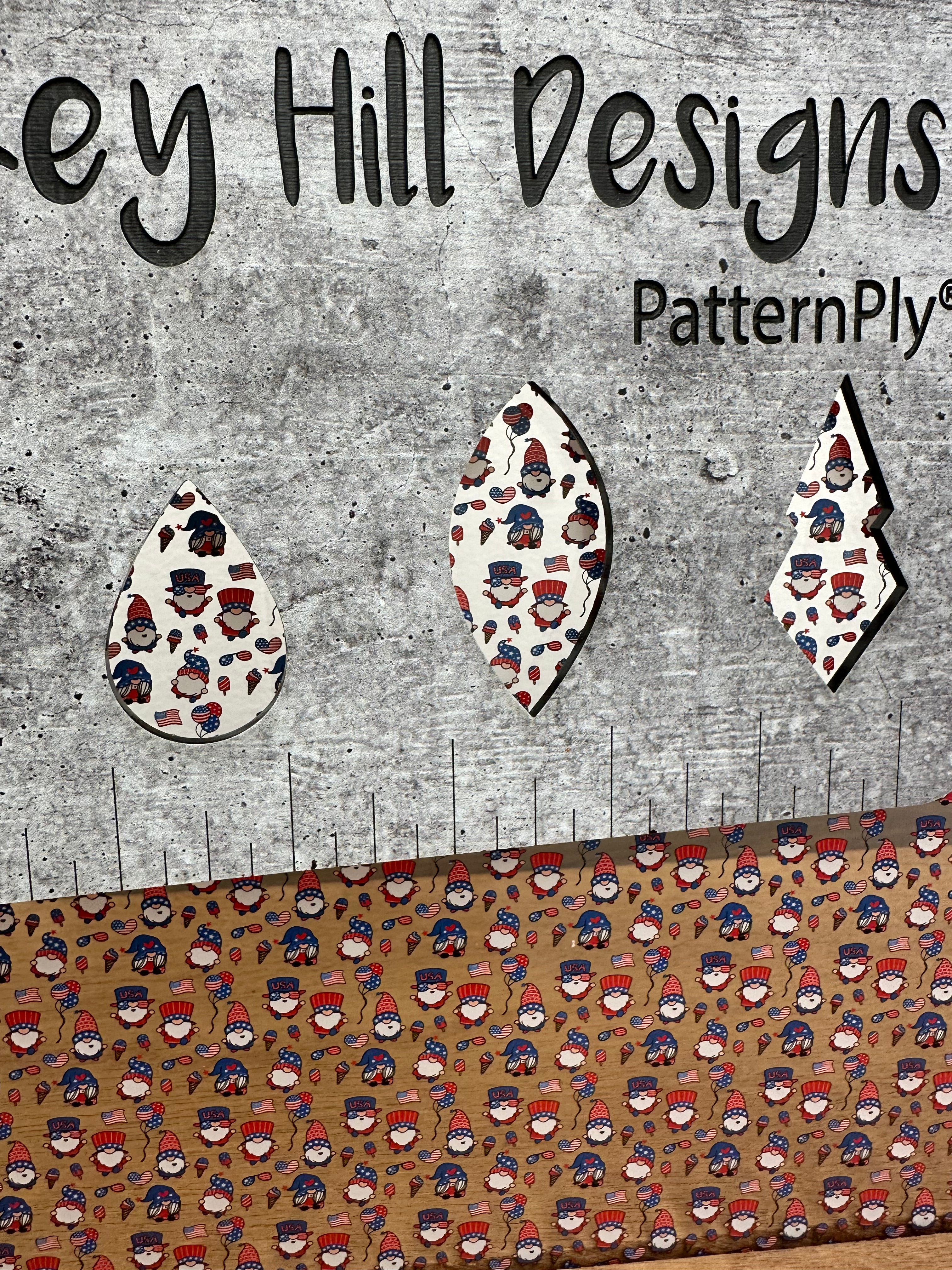 PatternPly® Scattered Patriotic Gnomes product photo 3