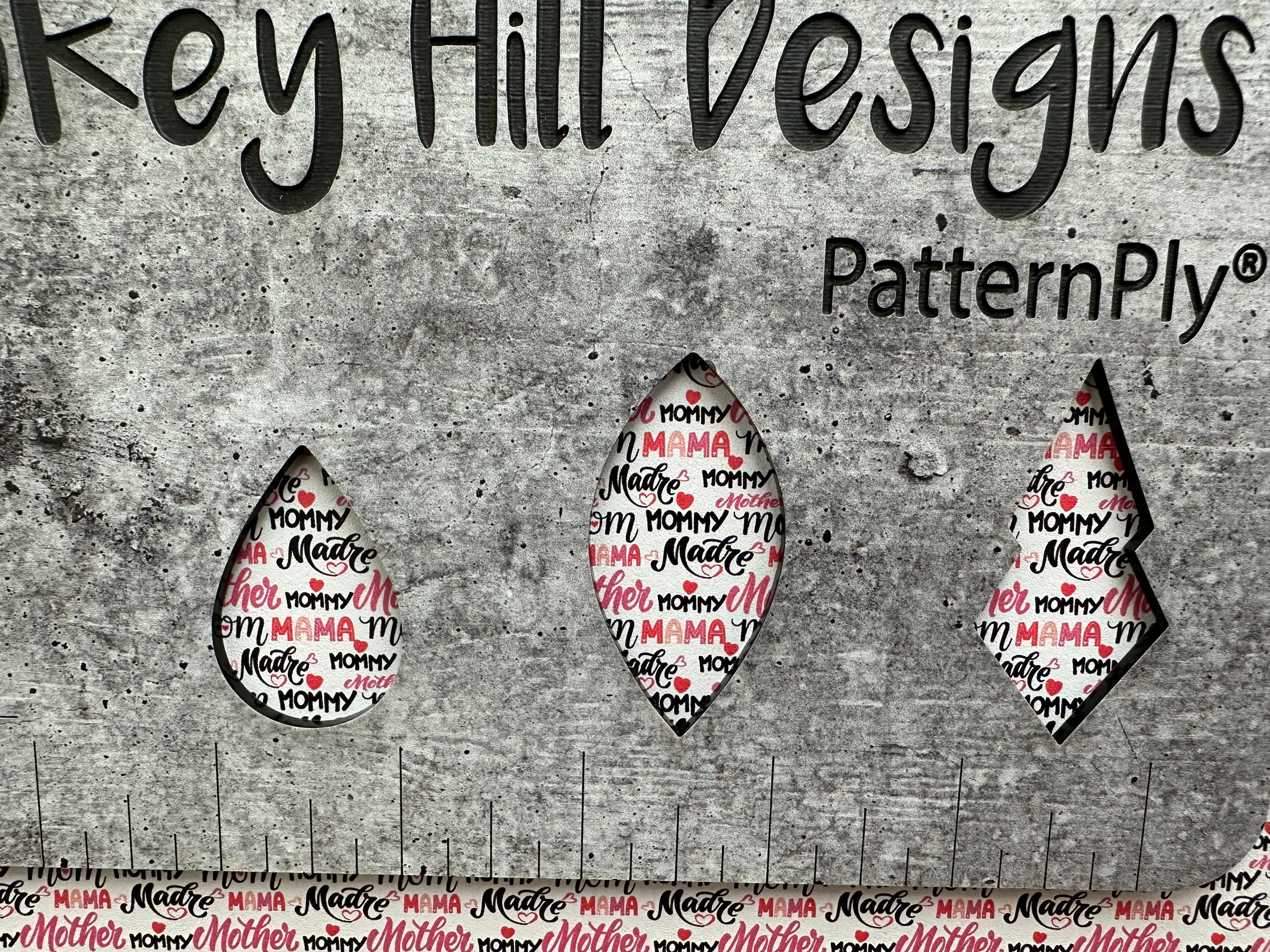 PatternPly® Full Coverage Mom sheet showing the pattern