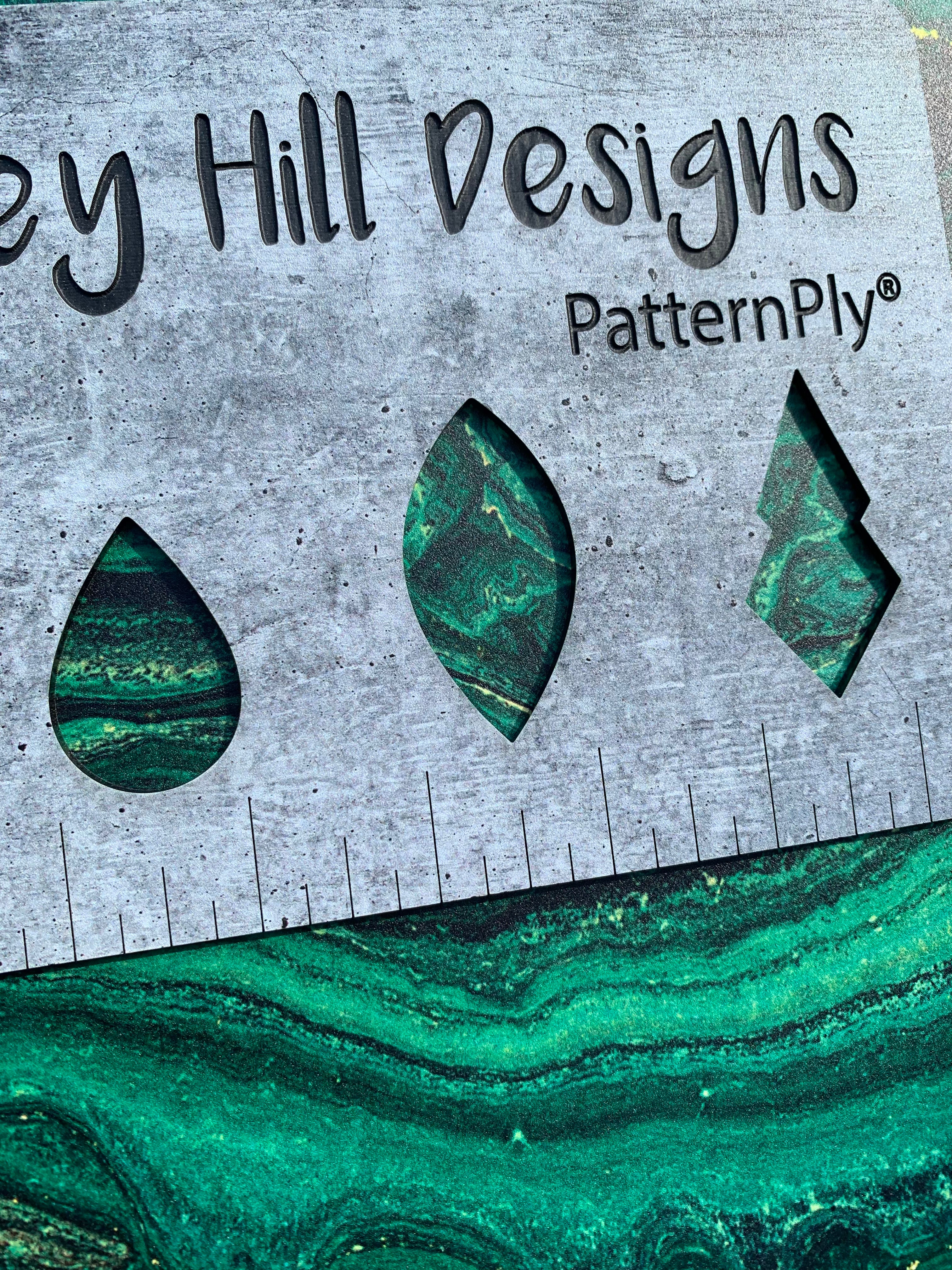 PatternPly® Full Coverage Emerald Swirl product photo 3