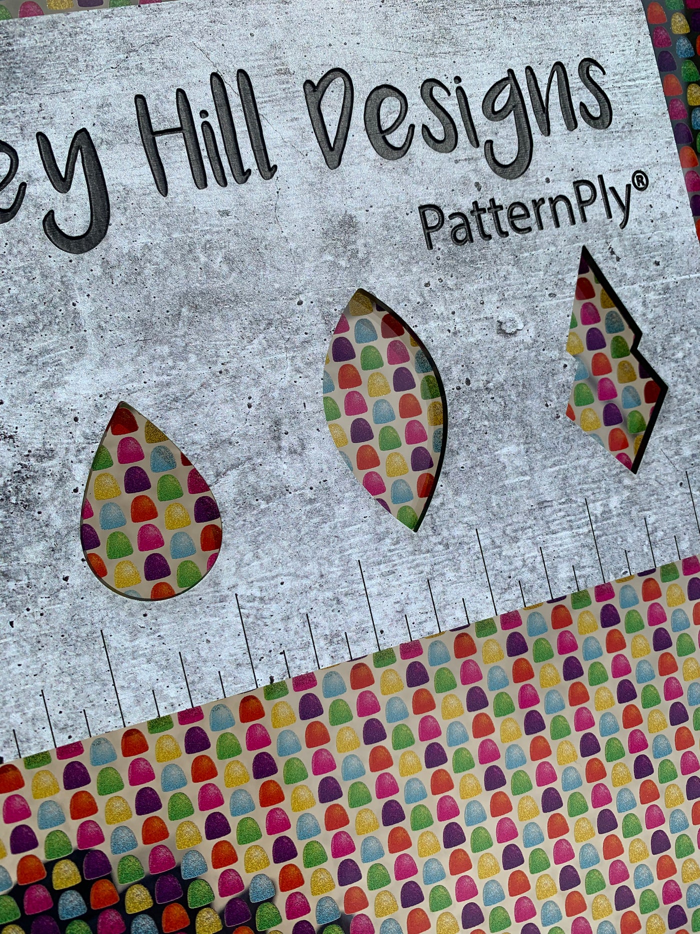 PatternPly® Scattered Gumdrops