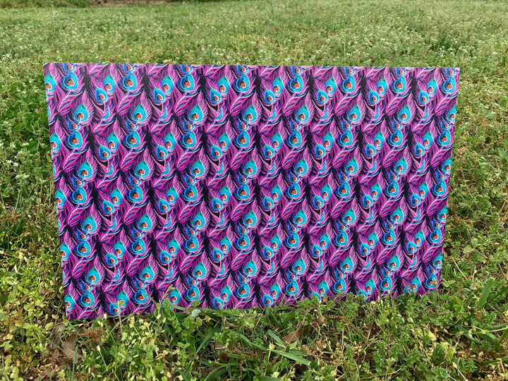 PatternPly® Pink and Teal Peacock