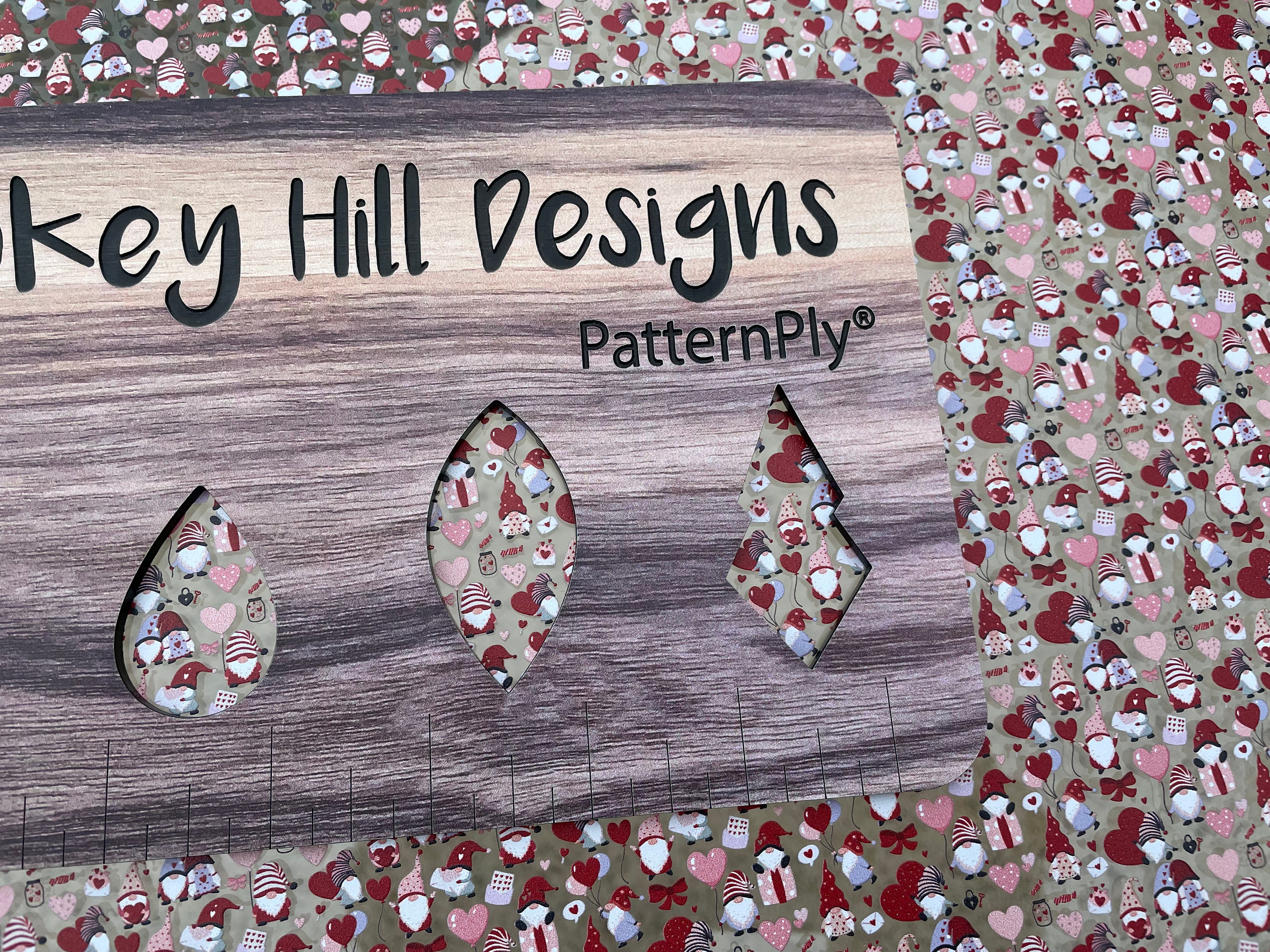PatternPly® Scattered Valentine Gnomes sheet showing the pattern