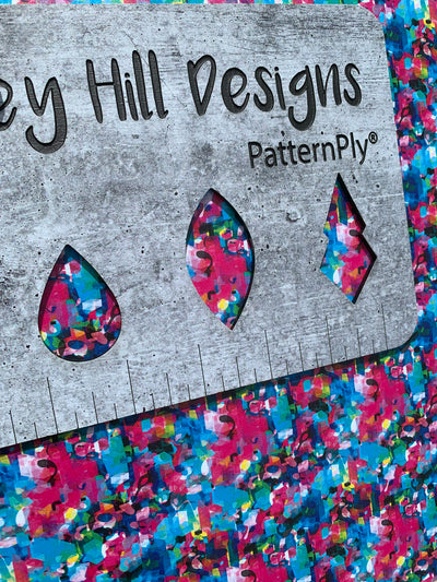 PatternPly® Colorful Confetti Kaleidoscope