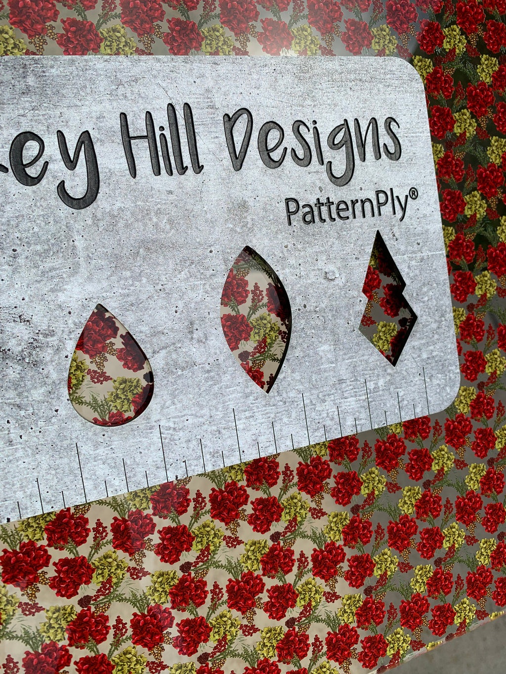 PatternPly® Scattered Winter Hydrangea sheet showing the pattern