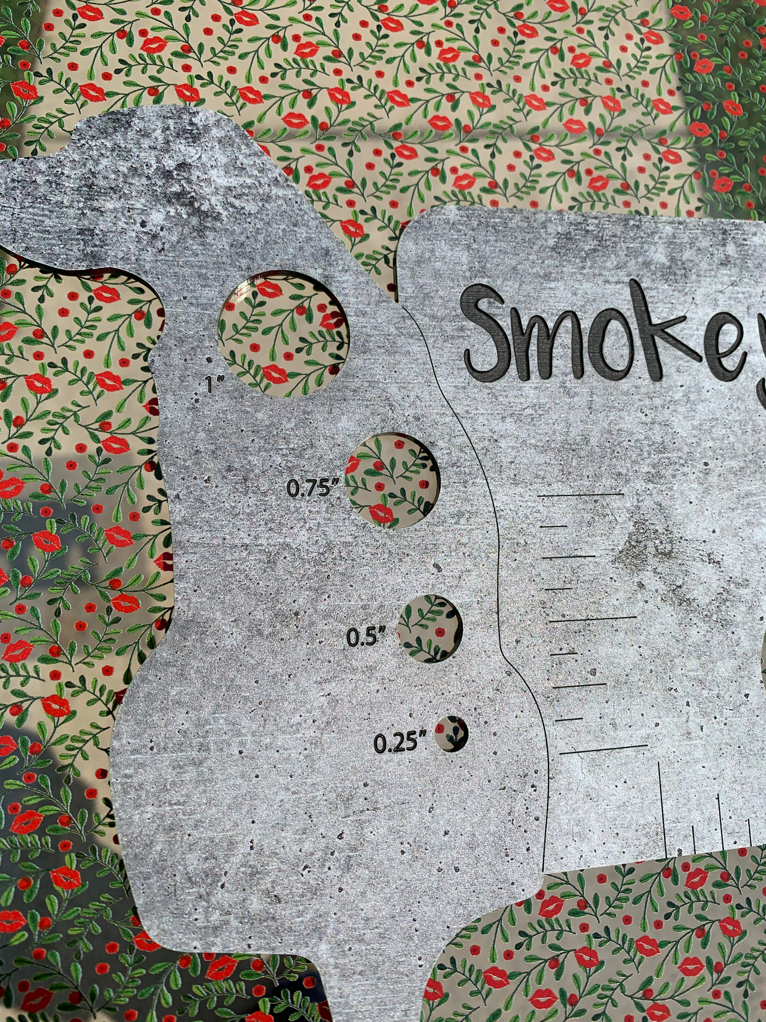 PatternPly® Scattered Mistletoe Kisses product photo 2