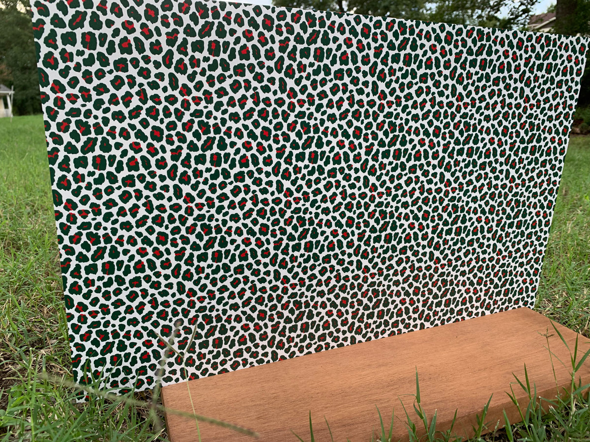 PatternPly® Full Coverage White, Black, and Red Leopard product photo 4