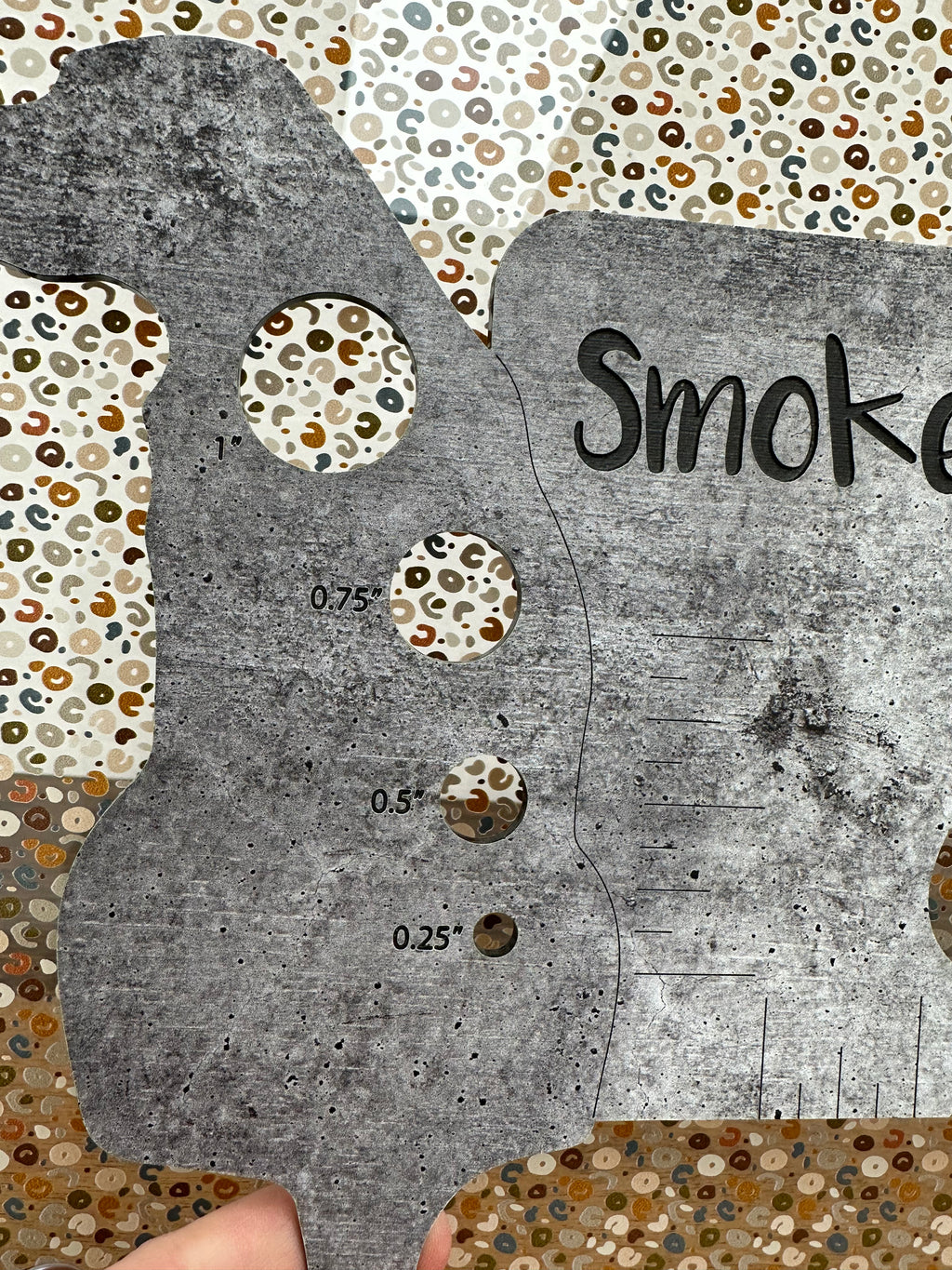 PatternPly® Scattered Micro Neutral Freeform Leopard product photo 5
