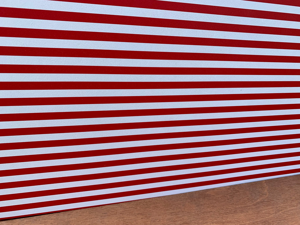 PatternPly® Full Coverage US Flag Stripes Only- Regular Size product photo 3